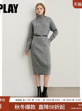 DPLAY2025年灰色冬季法式复古落肩针织连衣裙女通勤风宽松毛衣裙