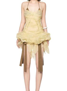 Isoul 不规则挂脖褶皱飘带辣妹连衣裙PUTAL DRESS