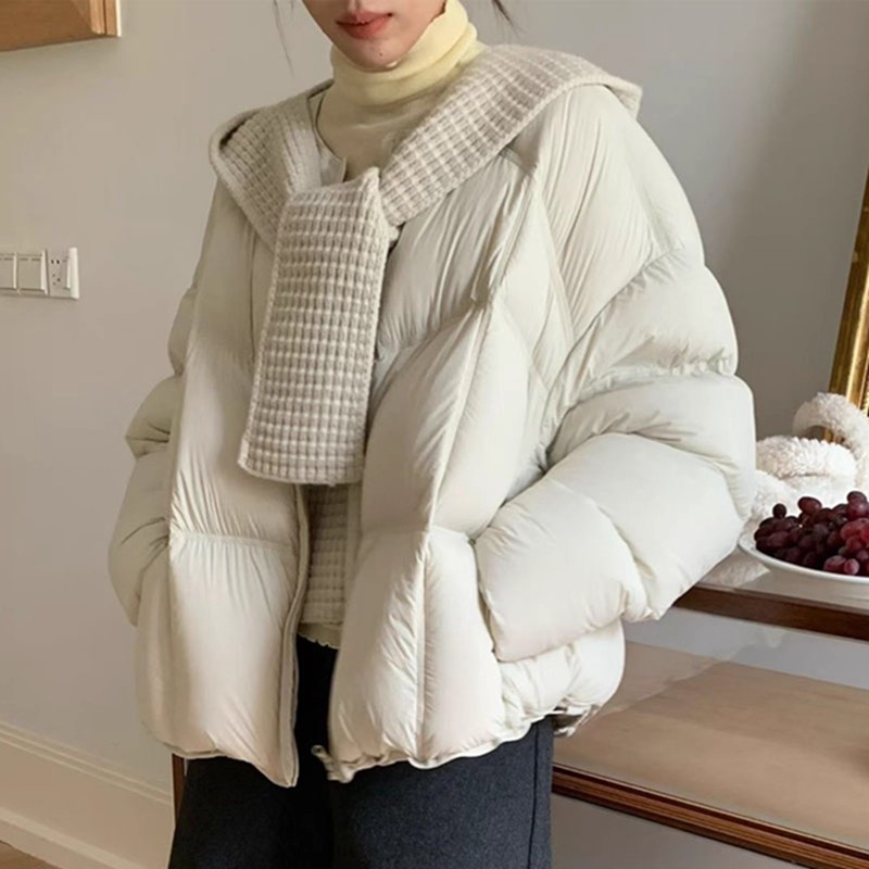 休闲时尚短款羽绒服女针织帽子