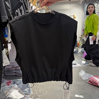 蝶引90338黑色肩章钉珠抽绳收腰无袖T恤女夏季设计感小众短款上衣