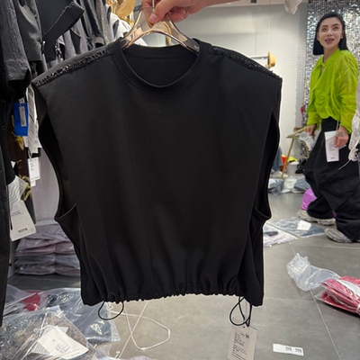 蝶引90338黑色肩章钉珠抽绳收腰无袖T恤女夏季设计感小众短款上衣