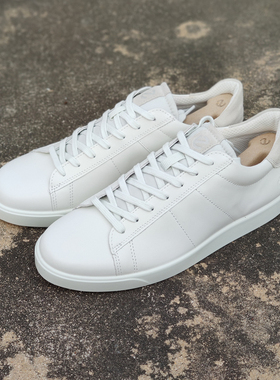 正品ECCO爱步男士春秋休闲百搭小白鞋牛皮低帮板鞋街头轻巧521304