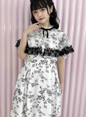 萝莉塔服饰泡泡袖碎花浪漫大摆裙