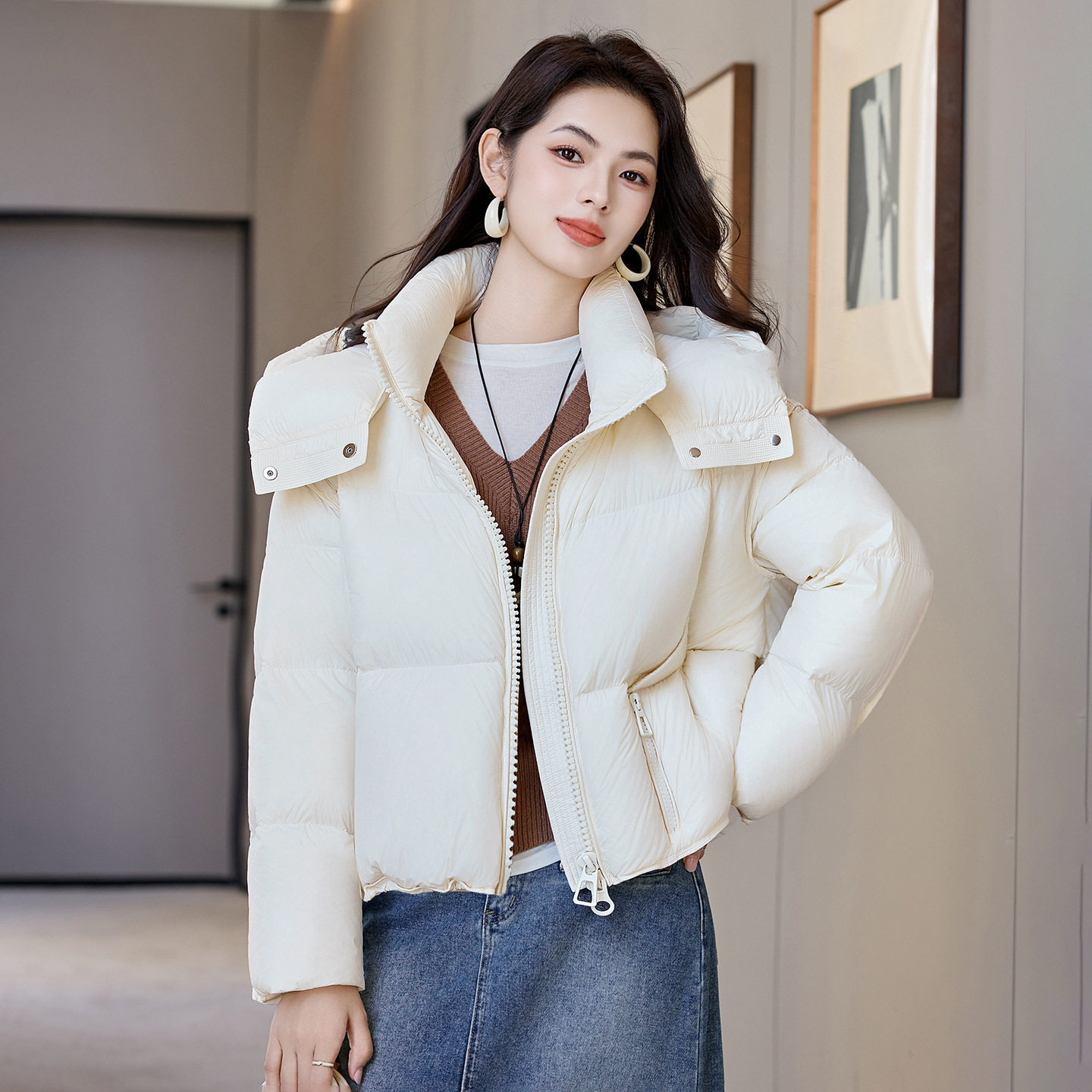 90白鸭绒泡芙短款羽绒服女2025新款冬季高级感洋气加厚面包服外套,女装/女士精品,羽绒服,淘宝优惠券,粉丝福利购,淘宝优惠卷