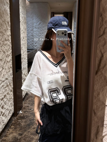 Fishcosy   网料休闲宽松运动球服短袖 韩国货 特价不退