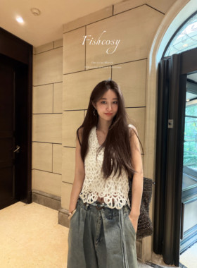 立体镂空花 Fishcosy 整件蕾丝休闲背心 短款大领无袖背心 韩国货