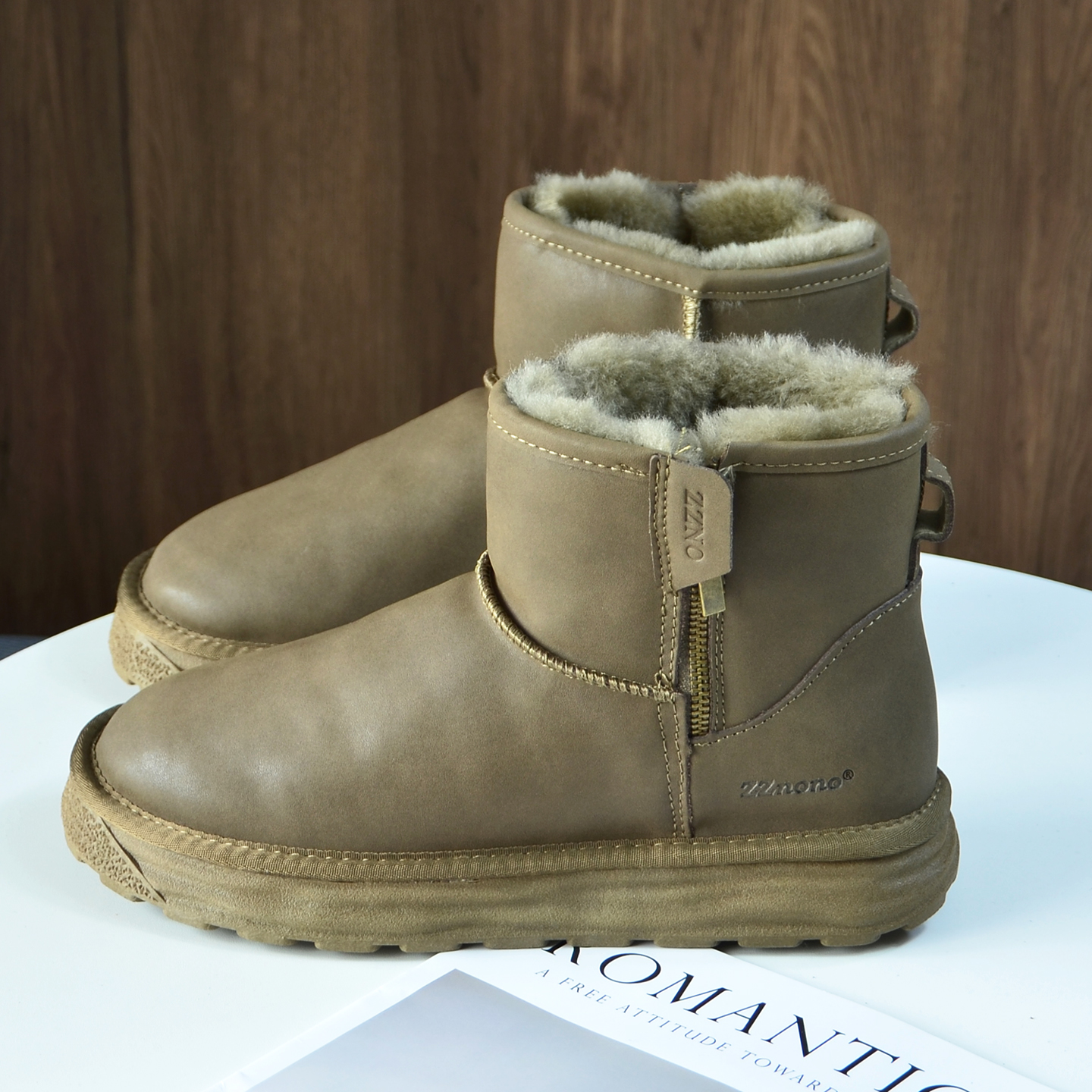 香港2025冬款皮毛一体防水真皮潮