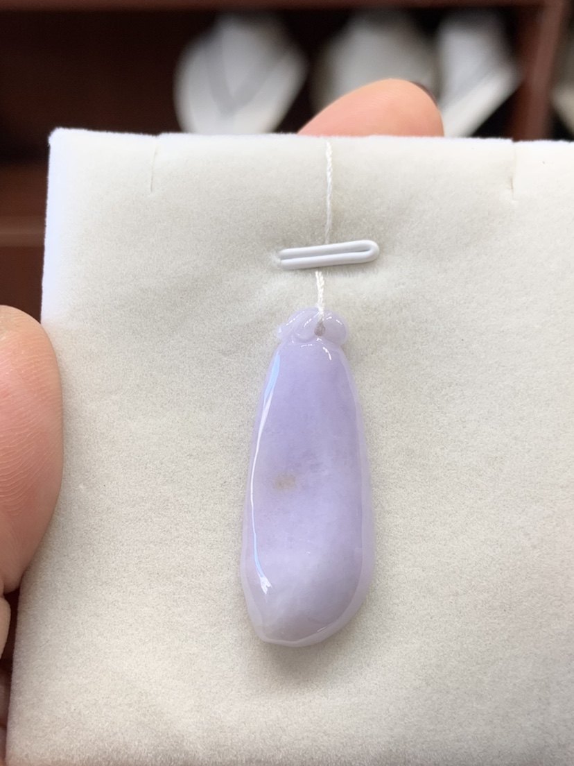 天然A货翡翠玉吊坠 紫罗兰福瓜 长条形小玉坠  女款玉佩 女士链坠