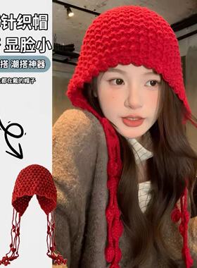 川西旅游红色流苏球针织包头帽女秋冬季国庆出游草原镂空毛线帽子