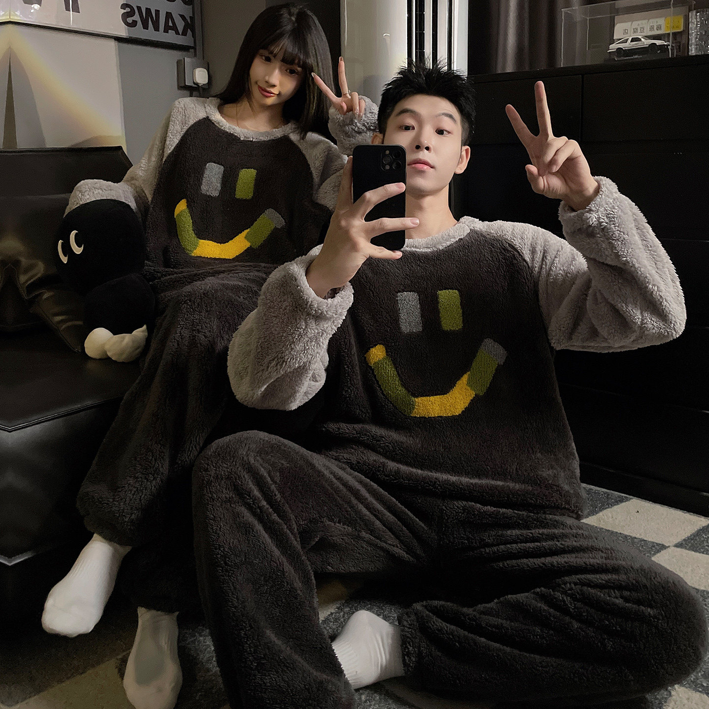 情侣睡衣男女士青少年加厚珊瑚绒卡通冬季长毛绒初中生家居服套装