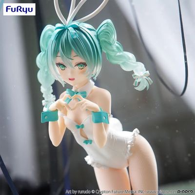 包邮正版现货FuRyu BiCute Bunnies初音未来兔女郎白丝景品手办