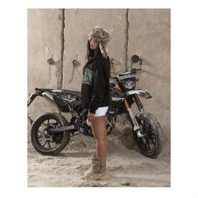 2024 Anime Print Zipper Hoodie Hip Hop Sweatshirt男女款