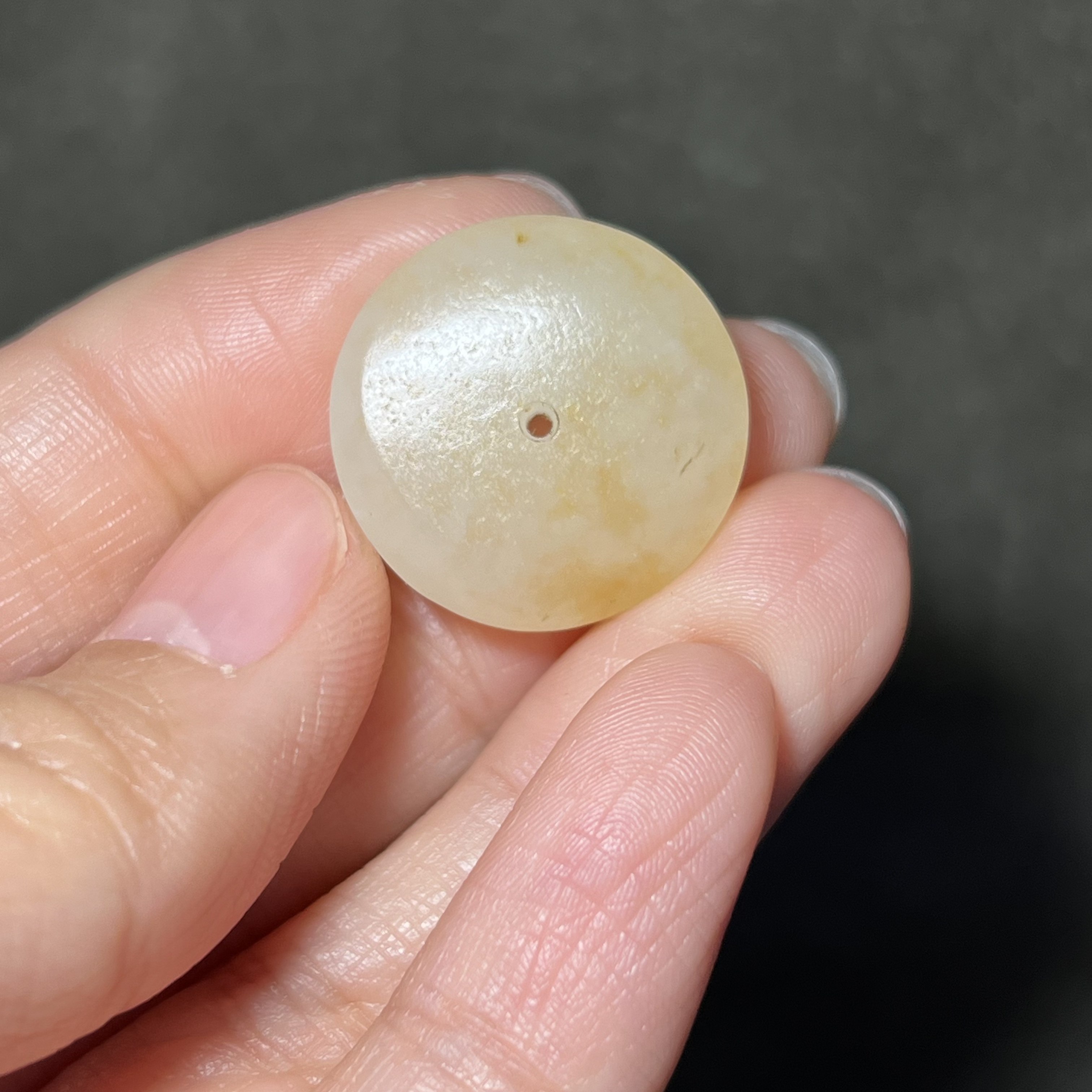 天然新疆和田玉黄皮白玉籽玉玉牌挂件挂坠吊坠平安扣