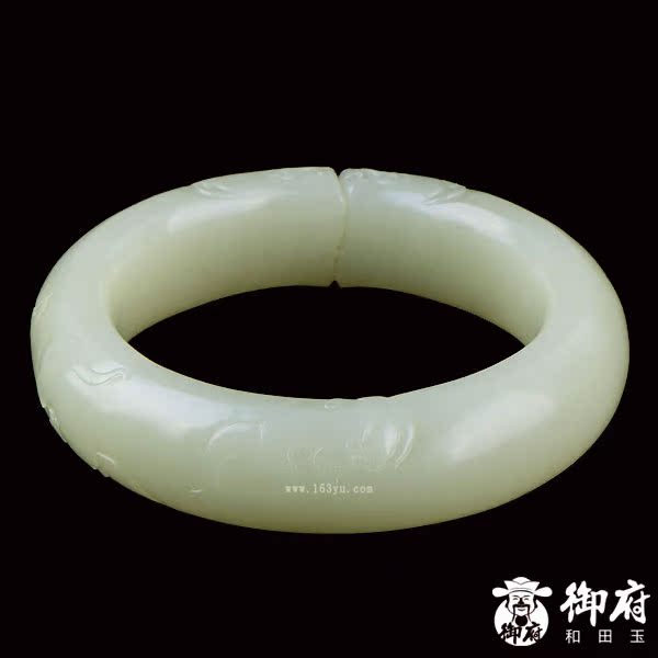 新疆和田玉黄皮手镯双龙内径
