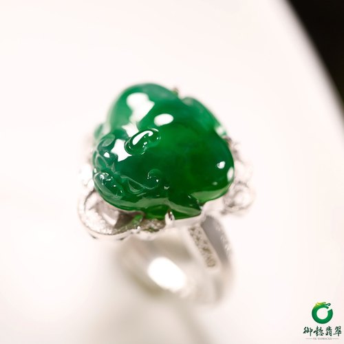 缅甸翡翠A货 18k金钻镶冰种满绿 貔貅戒指 7.7克 圈号17.5天然