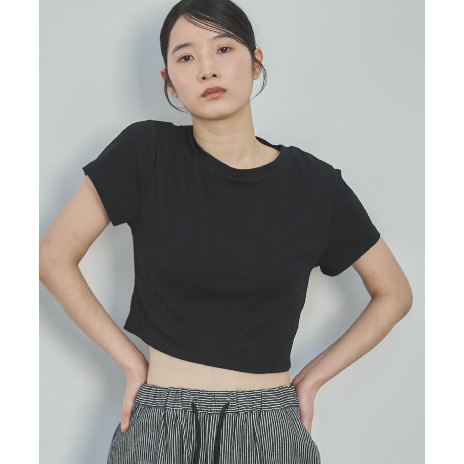 日系26ss纯棉露脐短款短袖圆领T恤打底女款