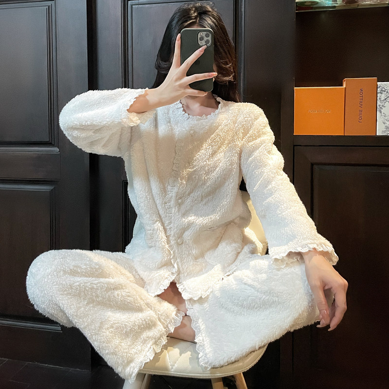 韩版法兰绒超柔保暖双面服