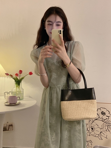 衣见钟情 YJZQ51300 衣见钟情 YJZQ51300