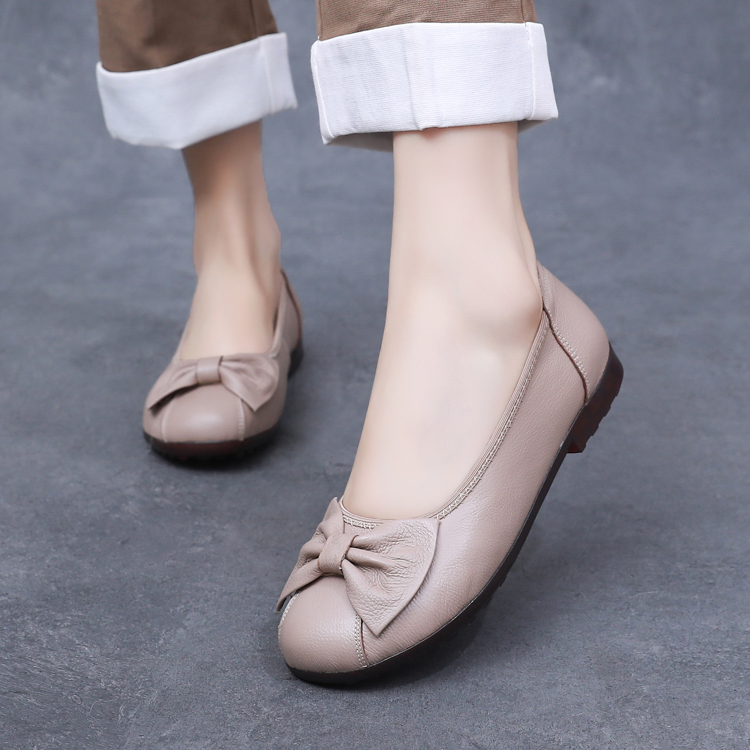 好穿不累脚防滑又百搭妈妈鞋