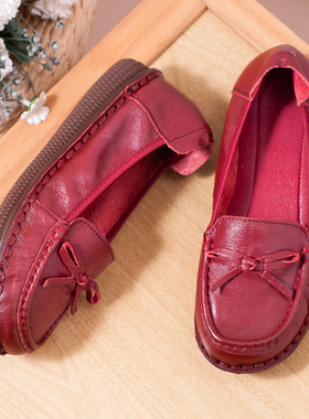 女皮鞋妈妈鞋女士中老年平底单鞋软底真皮舒适牛筋底休闲复古奶奶