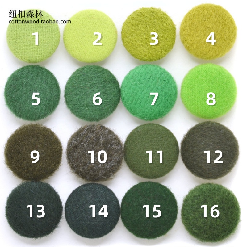 墨绿色薄荷毛呢面包纽扣豆沙