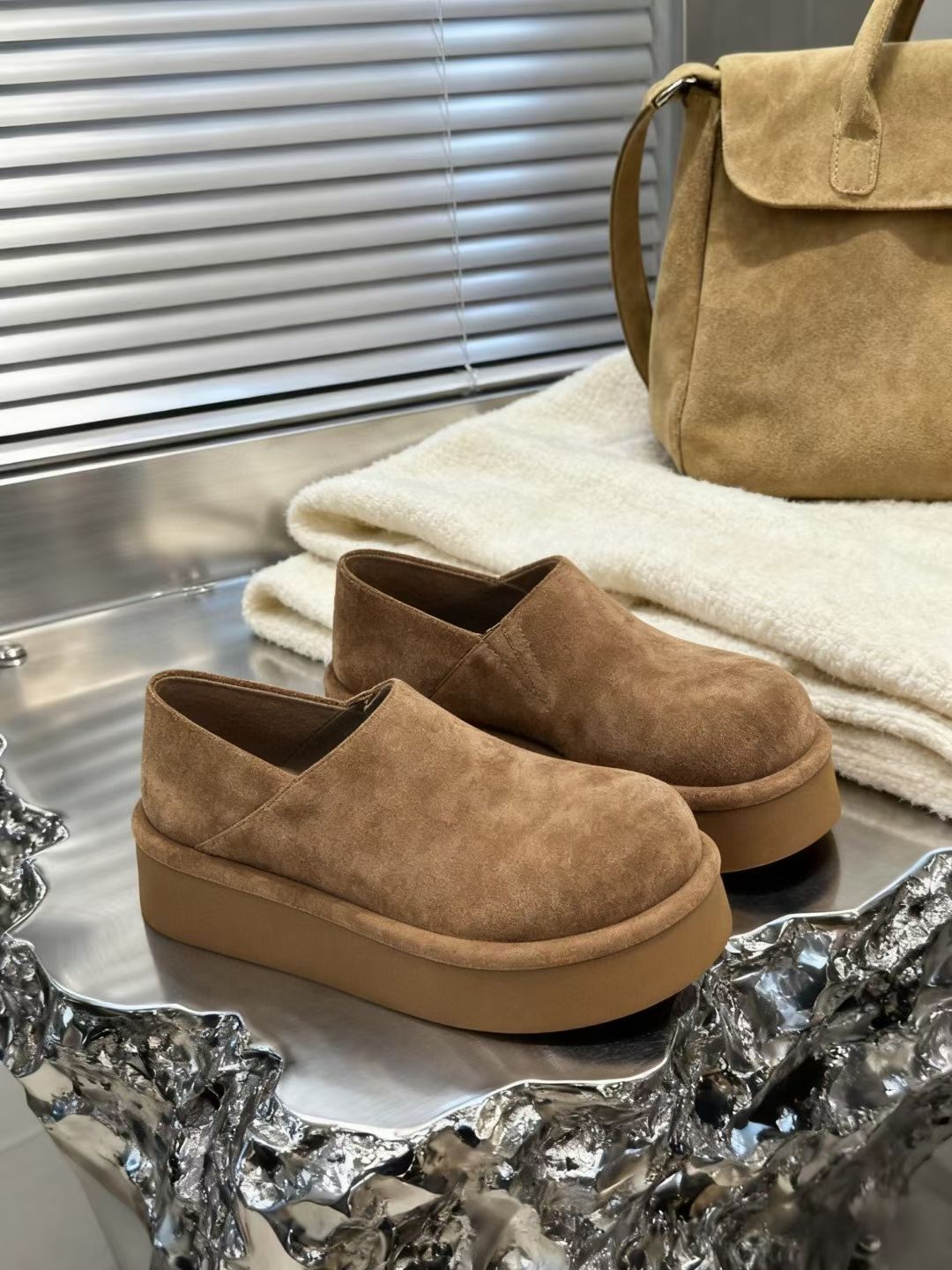 17年老店欧货2025新款真皮厚底勃肯鞋女一脚蹬懒人乐福单鞋丑萌鞋