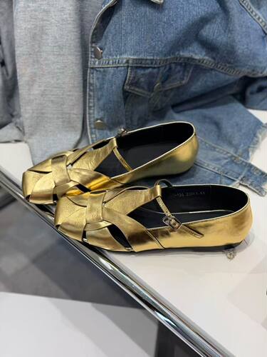 18年老店欧货玛丽珍女鞋2026春新款真皮方头平底单鞋编织一字扣带