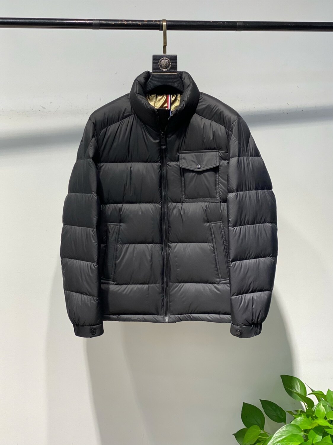 加厚休闲短款羽绒服vzz立领时尚