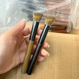 纤维毛·腮红液刷