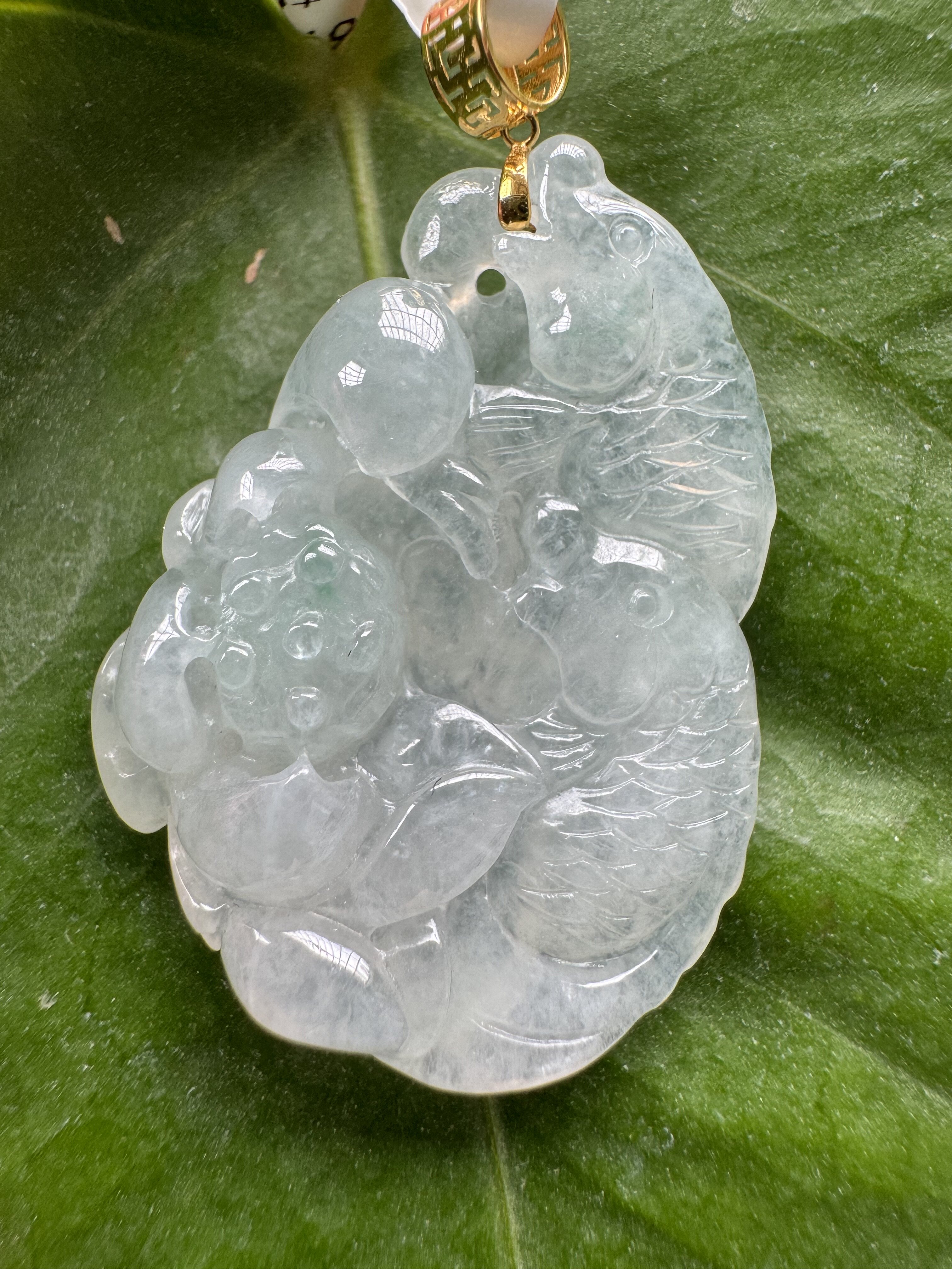 缅甸天然翡翠晴底荷花双鱼吊坠18K扣头带证书