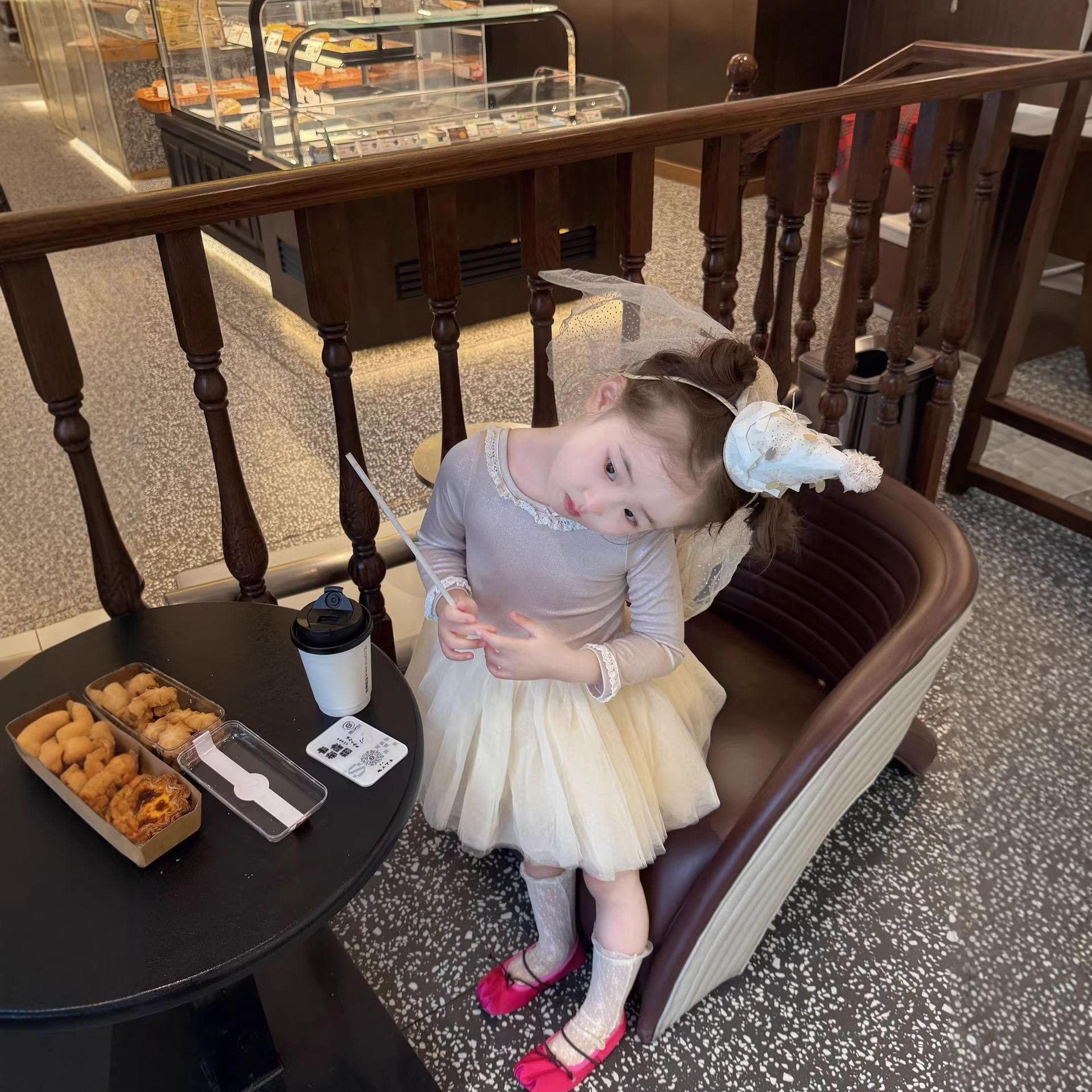 女童连衣裙2026春季新款甜美儿童高端生日礼服蓬蓬裙宝宝公主裙子图片