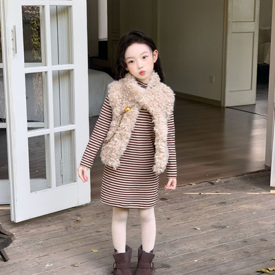 韩版童装冬款女童毛毛马甲针织裙