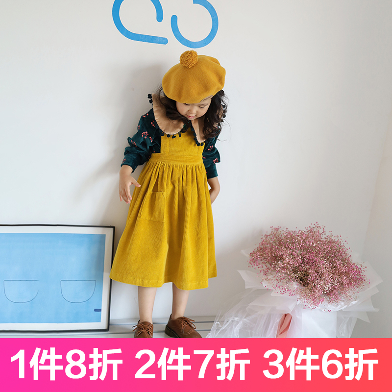 黄色灯芯绒兜兜背带裙连衣裙