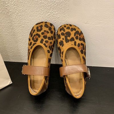 2026春季法式平底玛丽珍鞋女时尚百搭复古圆头软底休闲懒人单鞋子