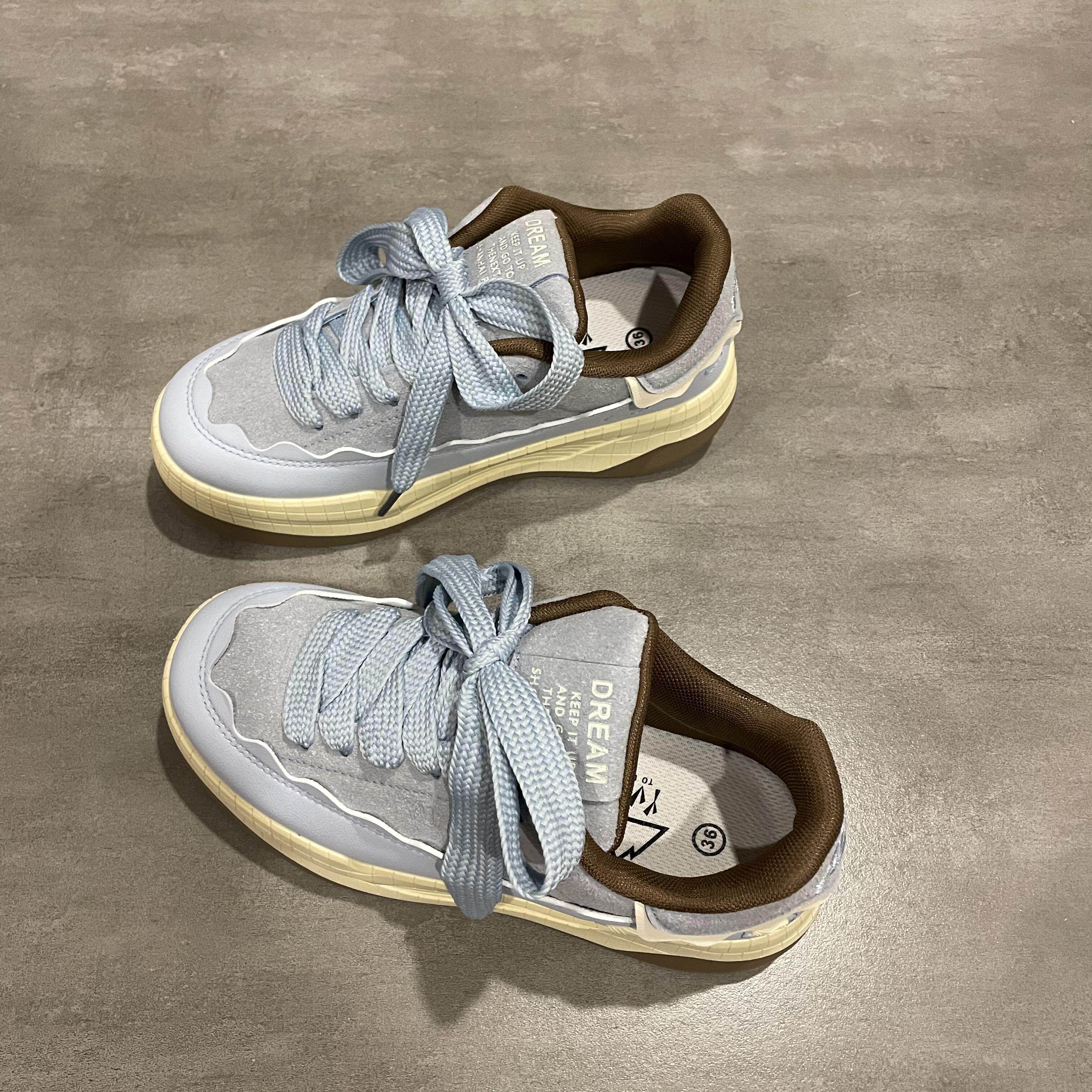 七七主人家 好看流行鞋子女原创小众设计板鞋浅兰运动鞋百搭女鞋