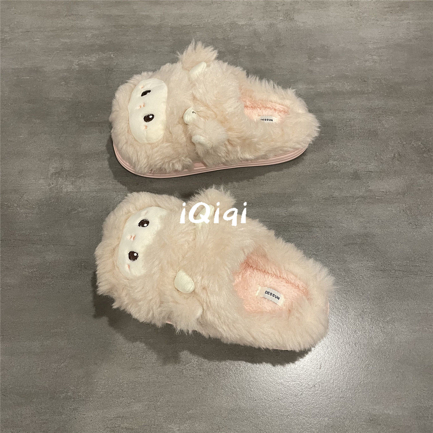 七七主人粉色可爱卡通毛毛鞋女2025冬季新款学生室内保暖棉拖鞋女