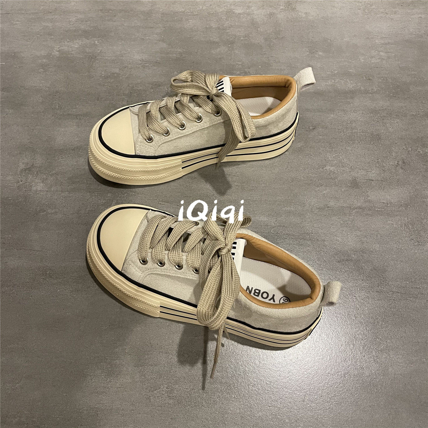 七七主人家 复古百搭板鞋2025秋季新款翻毛皮鞋子女低帮帆布鞋女