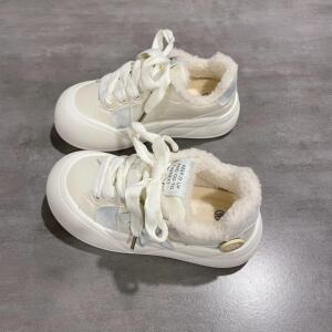 七七主人家加绒运动鞋冬季保暖棉鞋女厚底学院面包鞋子女保暖板鞋