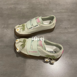 七七主人家 巨好看的帆布鞋女2025夏季新款薄款透气魔术贴鞋子女