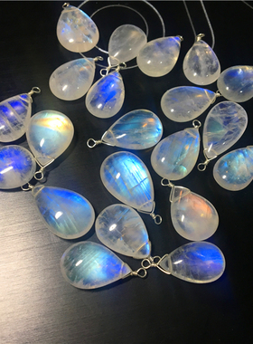 薄款天然蓝彩光梨形纯银水滴吊坠