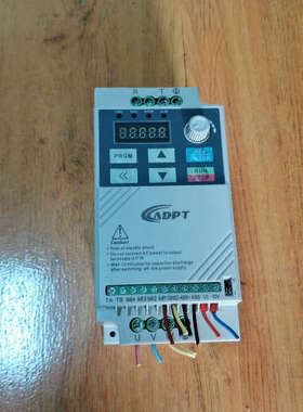 升科变频器SK-100 SK0015G1，功率1.5kw，2议价