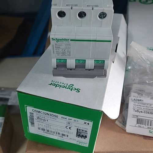 OSMC32N3D50  3P小型断路器议价