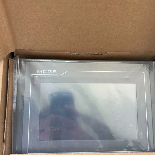 昆仑通态TPC7022KX，，，附螺丝有锈议价