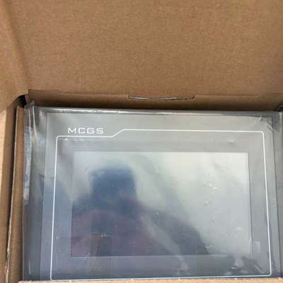 昆仑通态TPC7022KX，，，附螺丝有锈议价