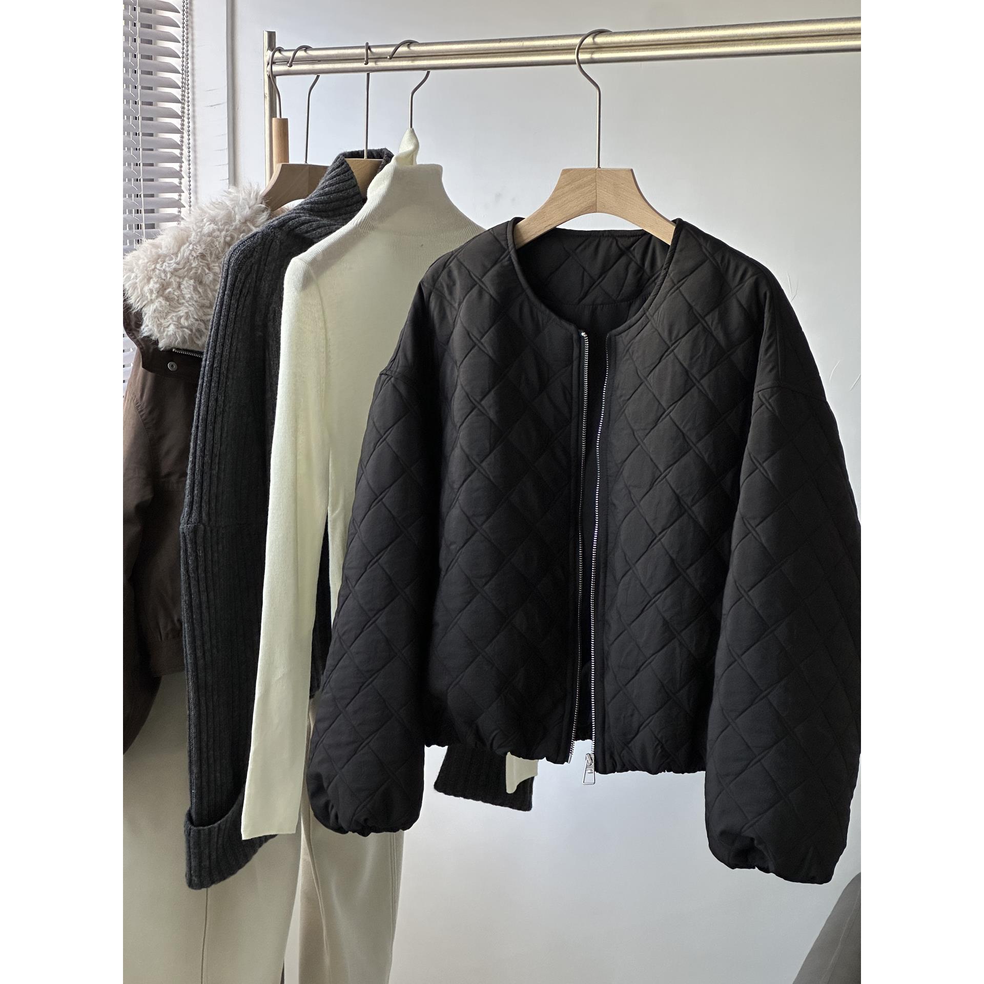 欧韩女装欧洲站菱形格棉服潮荷叶边后背圆领拉炼宽松百搭棉衣时尚