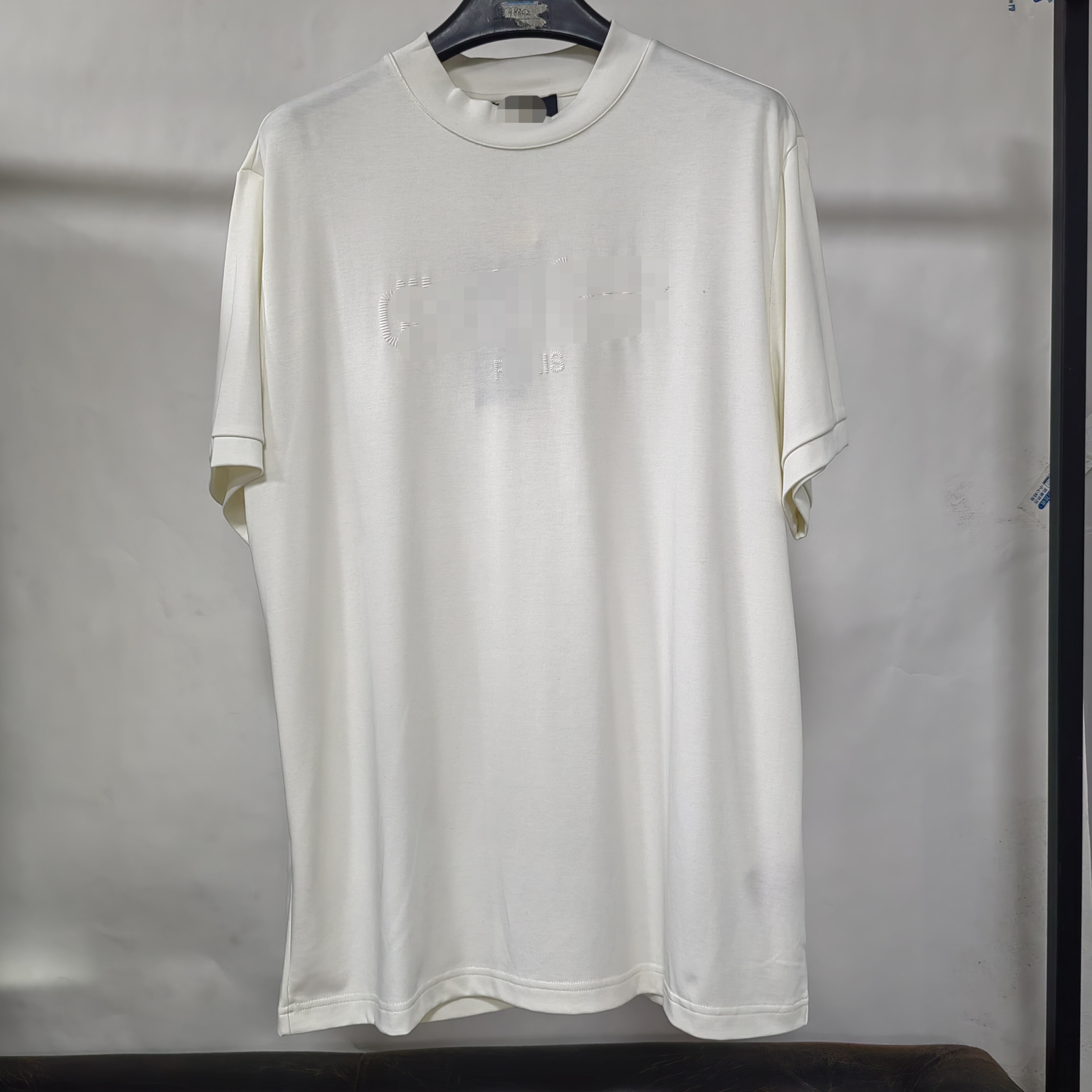 费*牌  高端商务T恤  男士休闲时尚短袖T恤DF21FW003