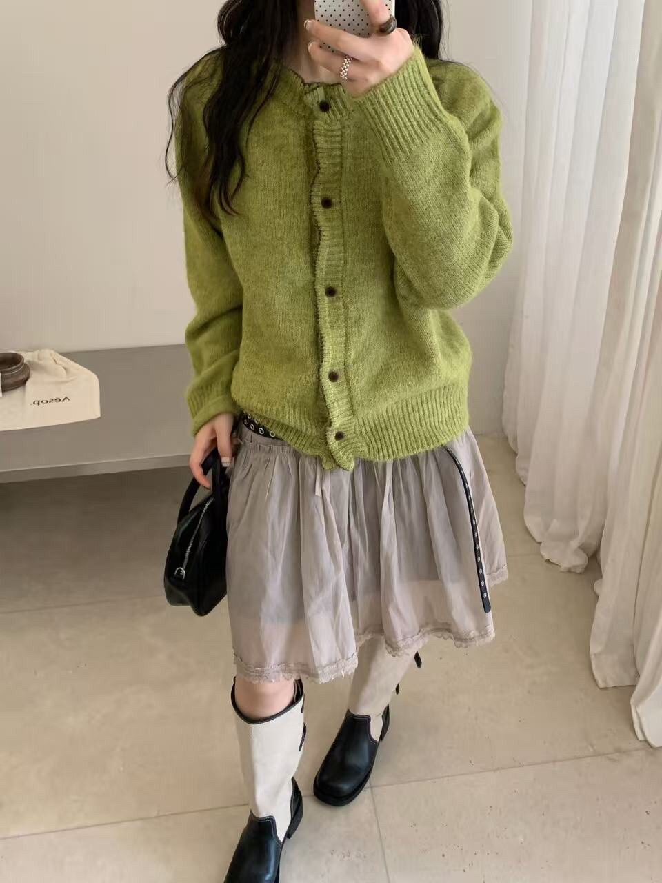 韩系复古绿色毛衣木耳边开衫外套