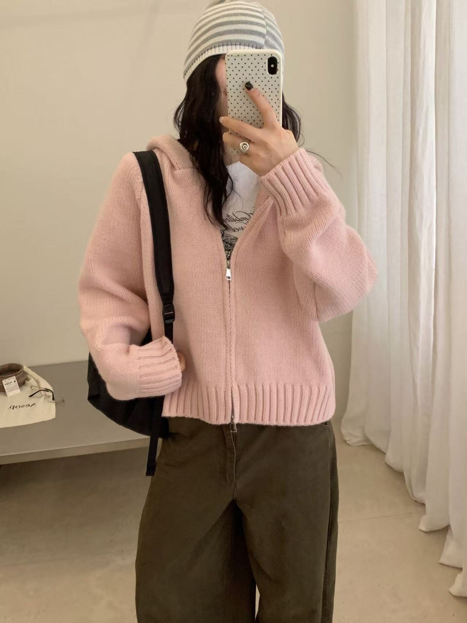 韩系连帽双拉链粉色毛衣外套女