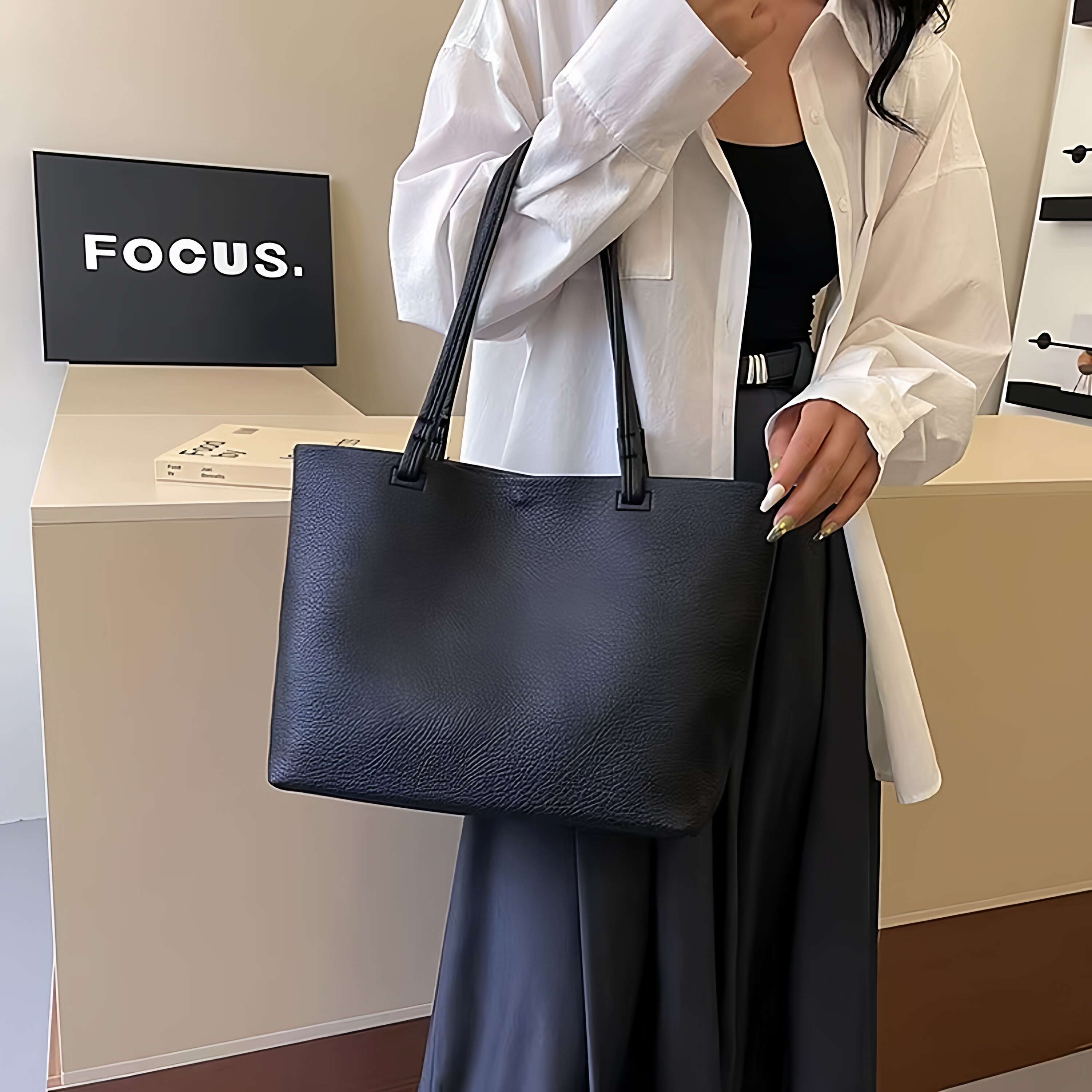 托特包2025新款潮女包大容量荔枝纹小众包包上班通勤百搭单肩大包