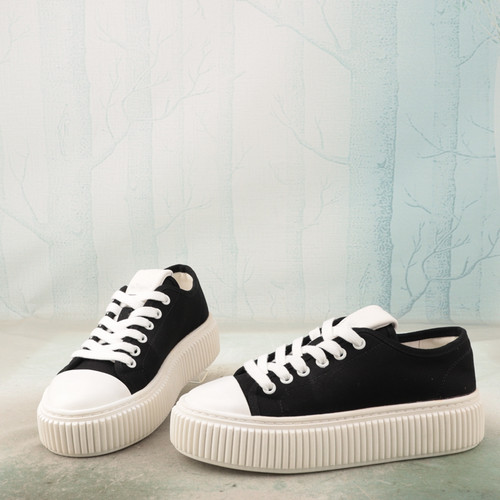 羊皮里圆头拼色布厚底板鞋松糕鞋